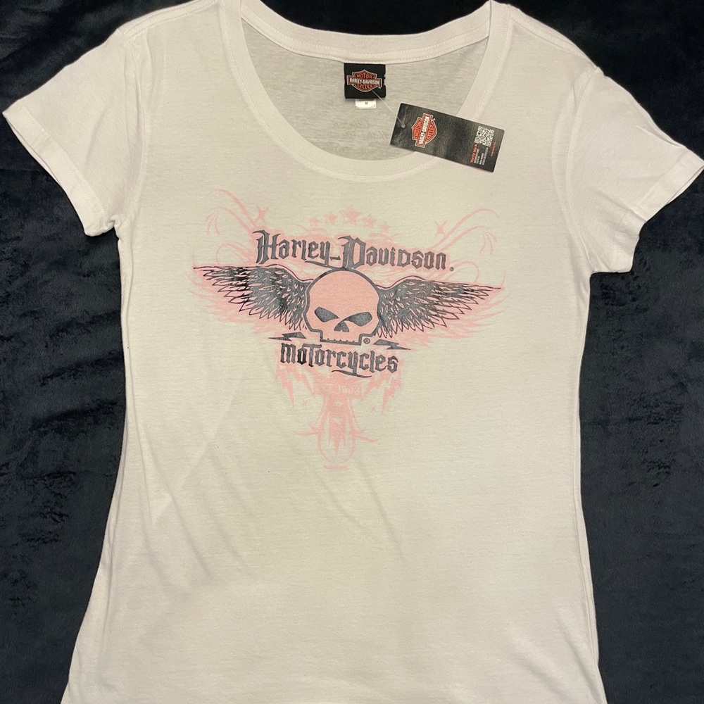 NWT - Harley-Davidson White and Pink Skull Graphic Tee Size: M